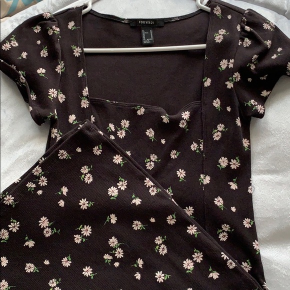 Black Floral Dress - Picture 1 of 3